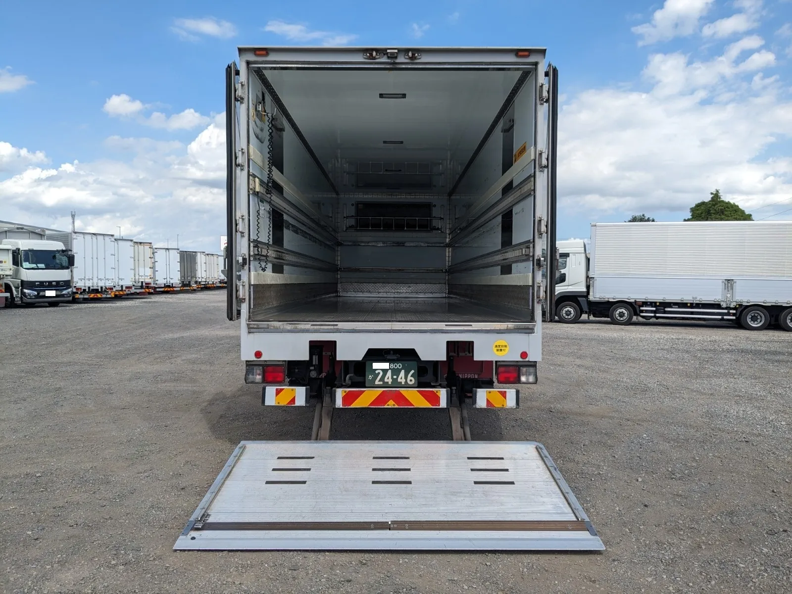 vehicle_image_20260810112618AuBzzYpDjz.webp
