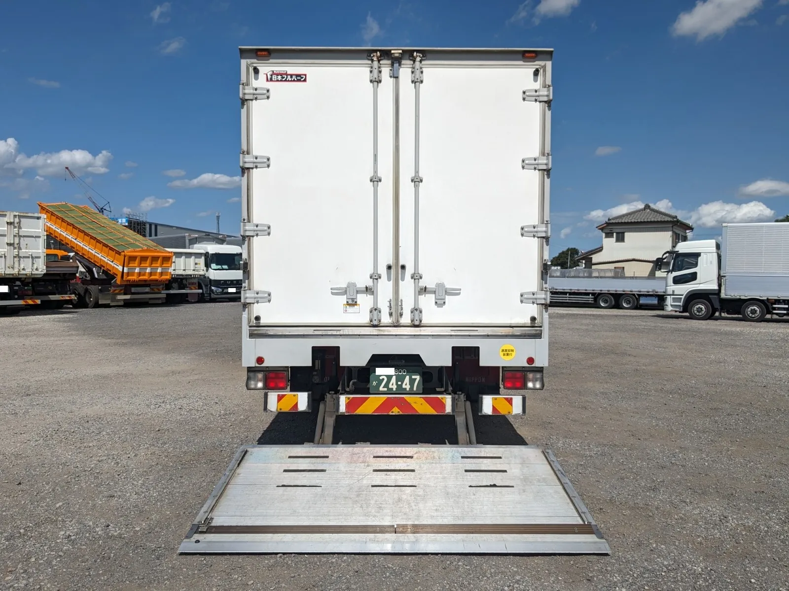 vehicle_image_20260810171405QMHKs6N7PG.webp