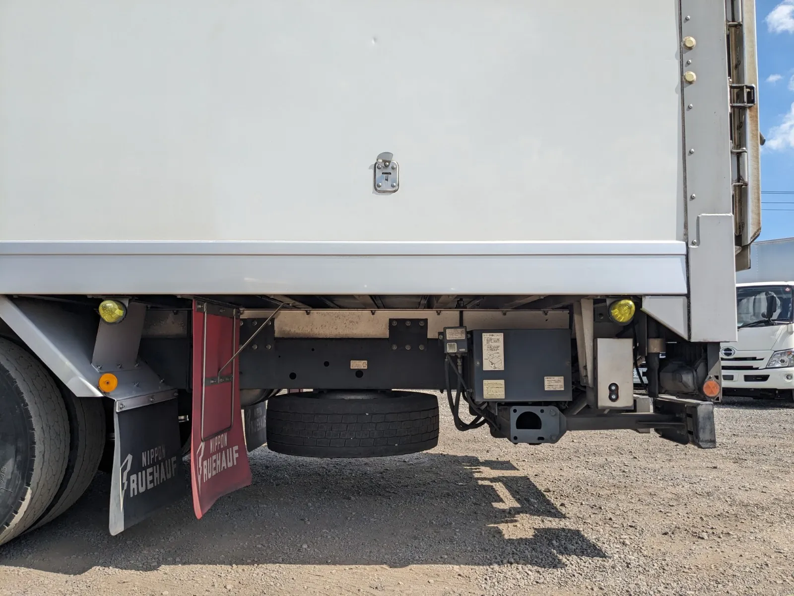 vehicle_image_20260810171413uJCrOrpz5a.webp