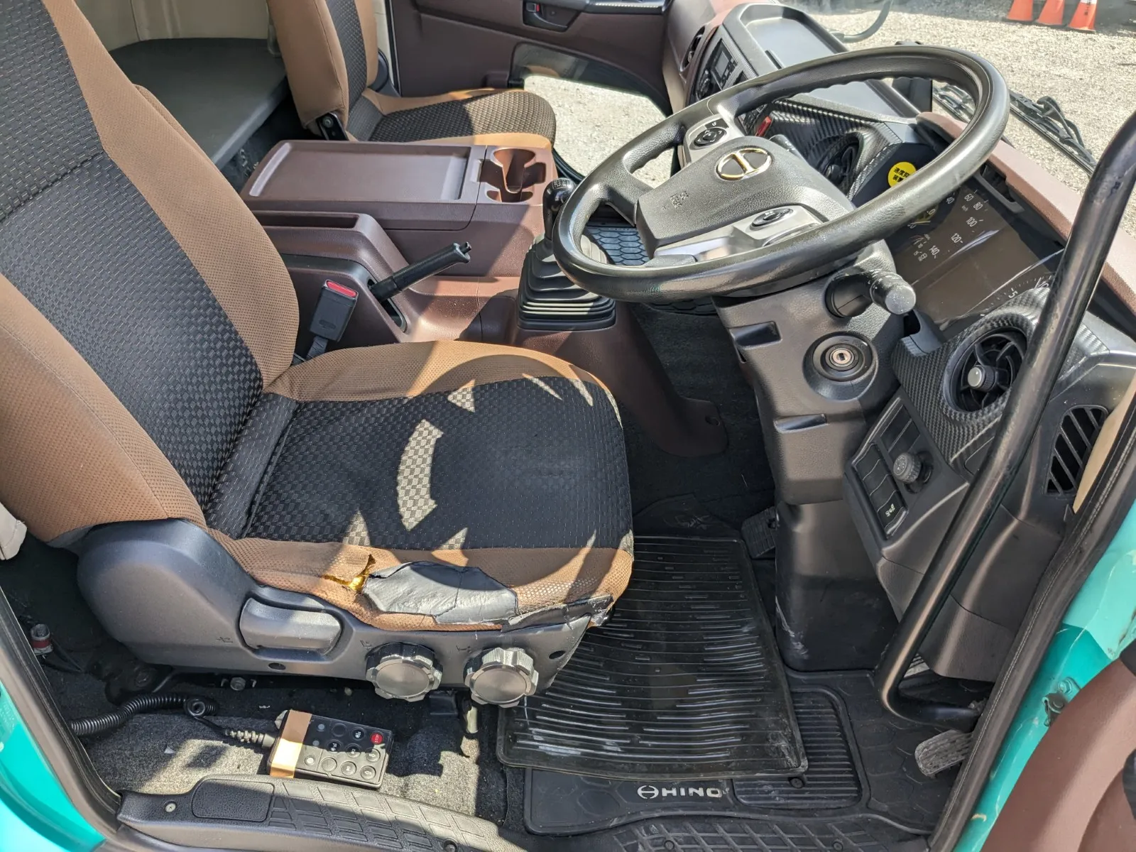 vehicle_image_20260810171421eDvfRayd42.webp