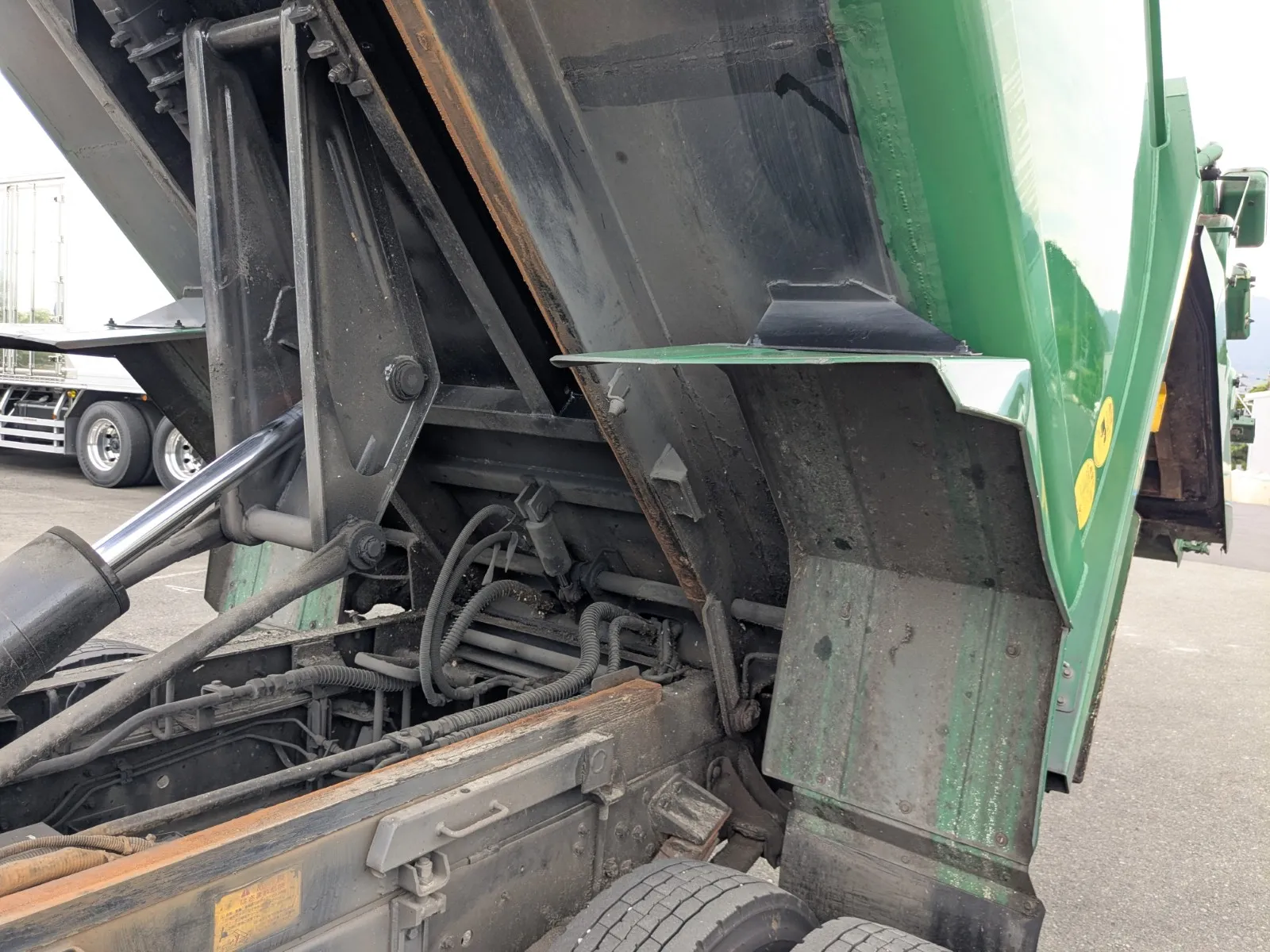 vehicle_image_20260806151849U7U5KHhwBT.webp