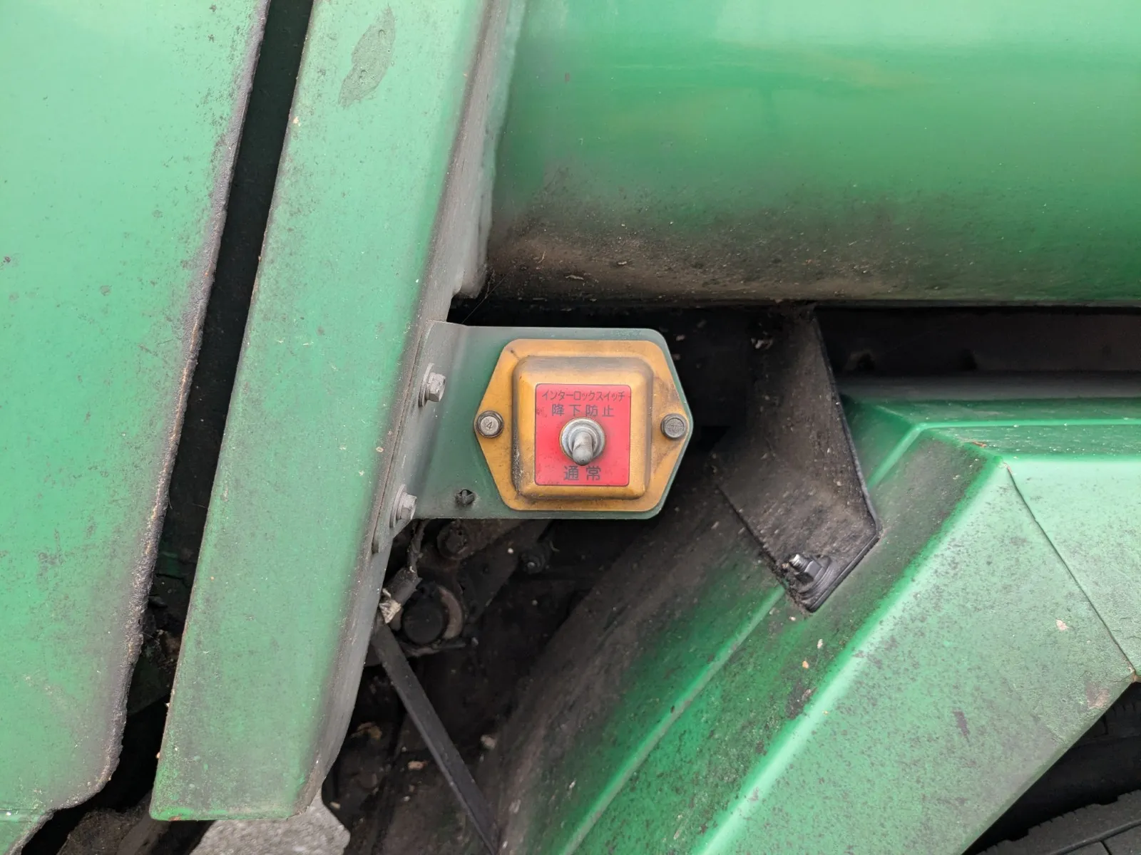 vehicle_image_20260806151855jbWV802WN1.webp