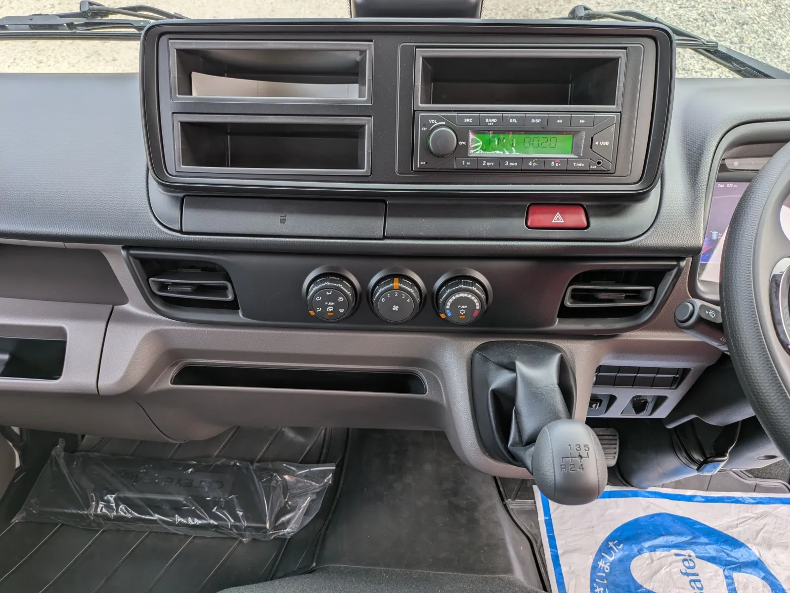 vehicle_image_20260804100900y4TYnvBtI3.webp