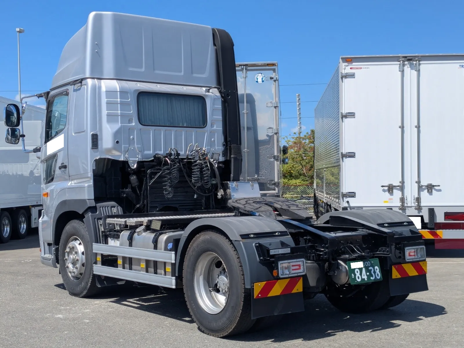 vehicle_image_20260807095726EL2HaZl6EB.webp