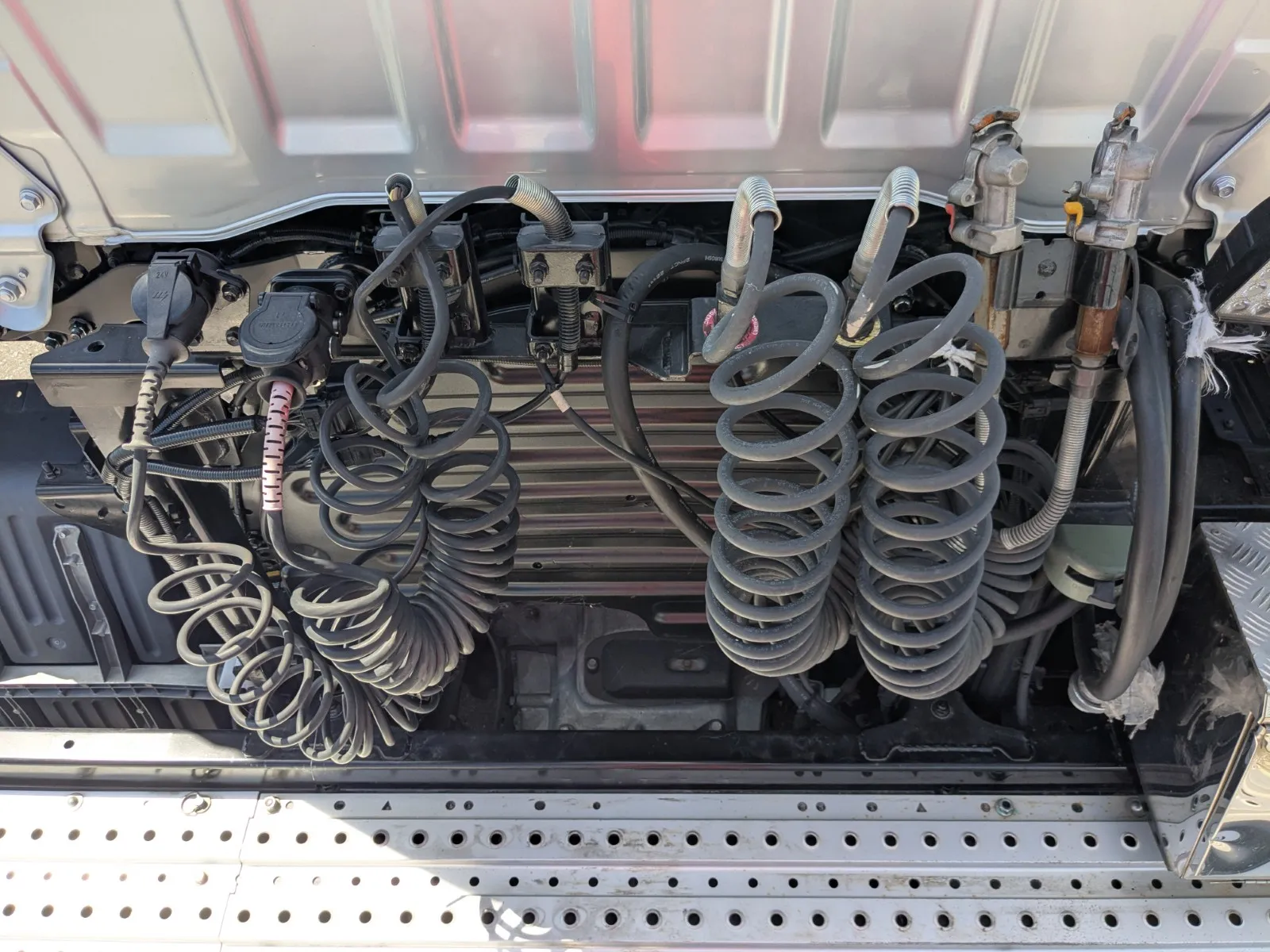vehicle_image_20260807095729ZBIHcLTlkT.webp