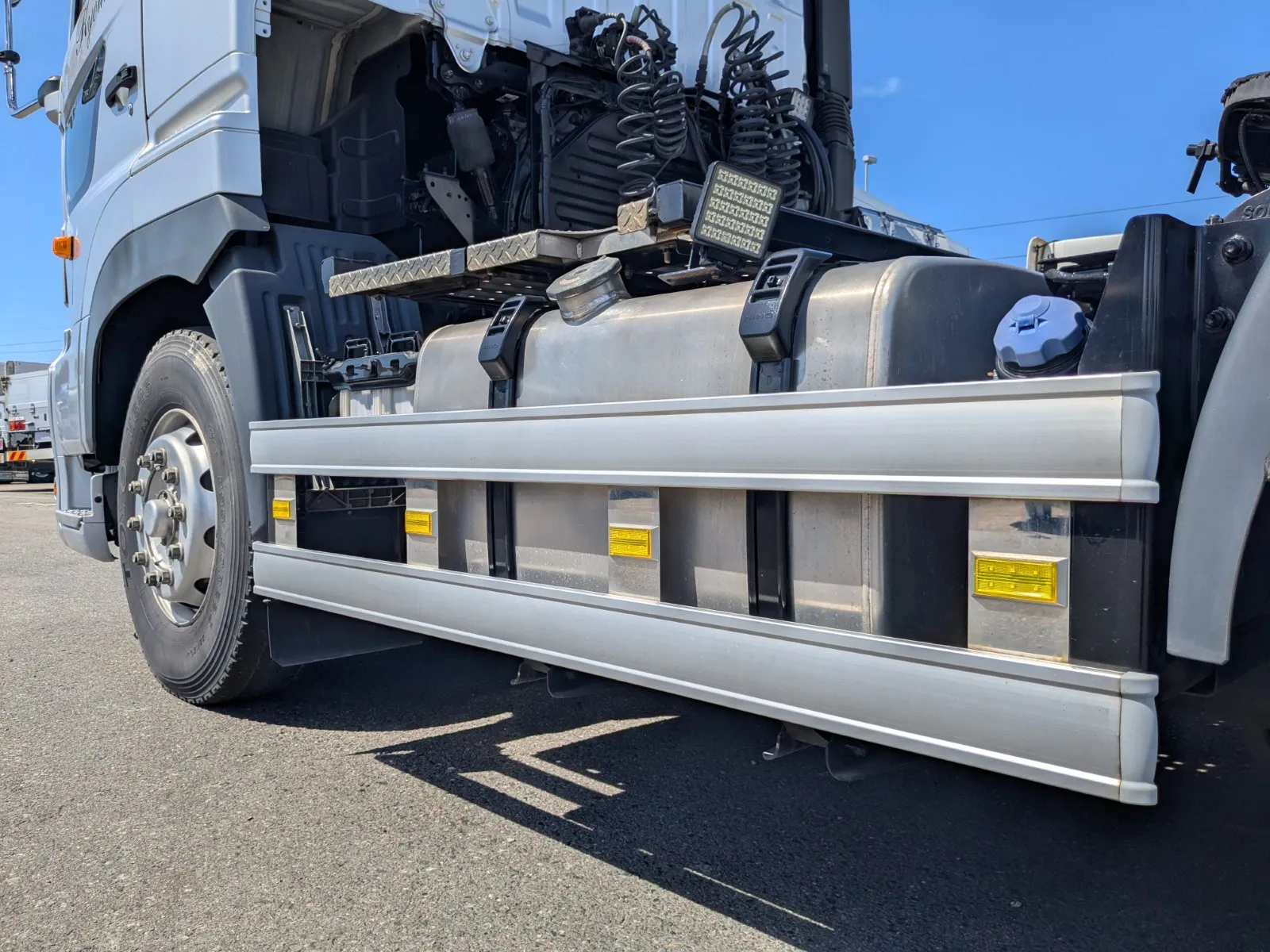 vehicle_image_20260807095730KGtAttUX6U.webp