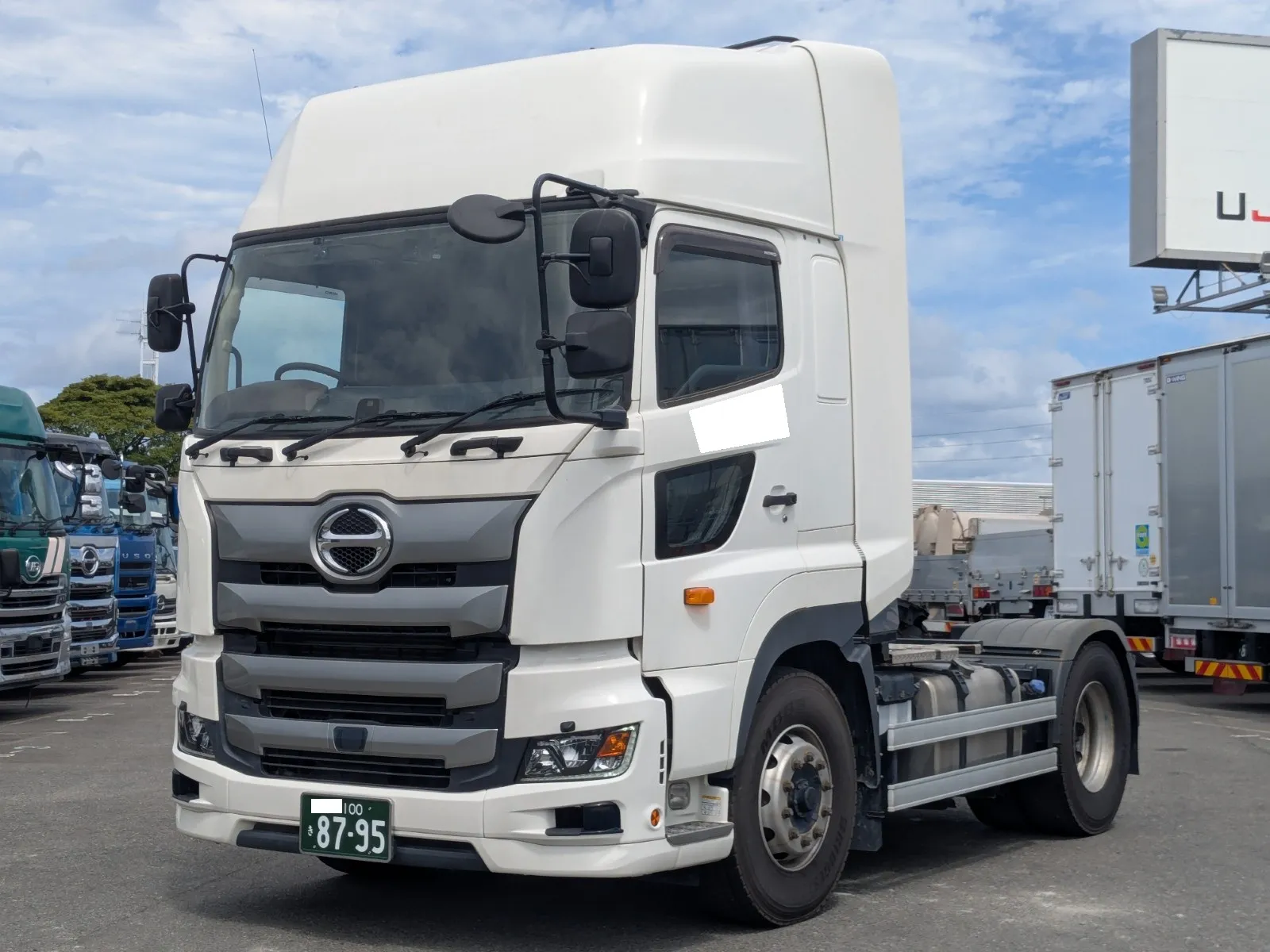 vehicle_image_20260810110436MRiDmi2aIk.webp