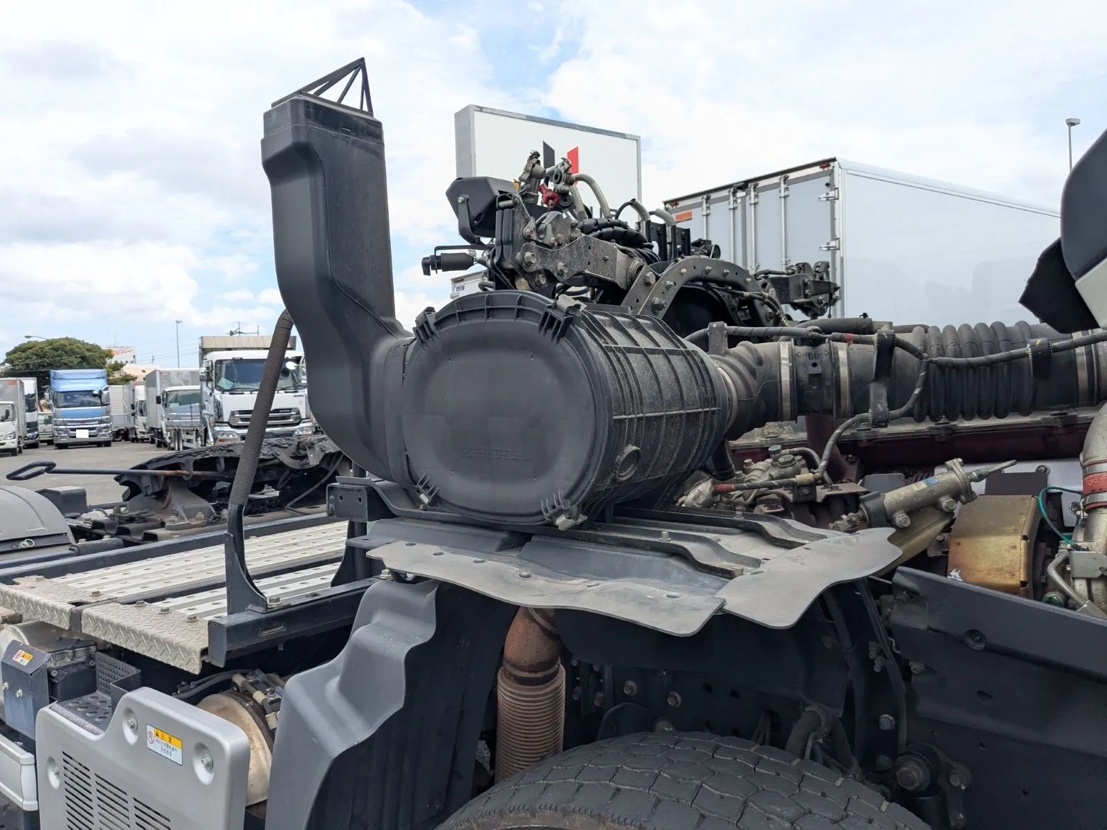 vehicle_image_2026081011045066uxyKbR8M.webp