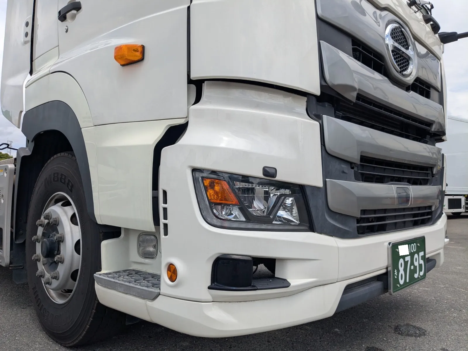 vehicle_image_20260810110451K9VCj6Q0xV.webp