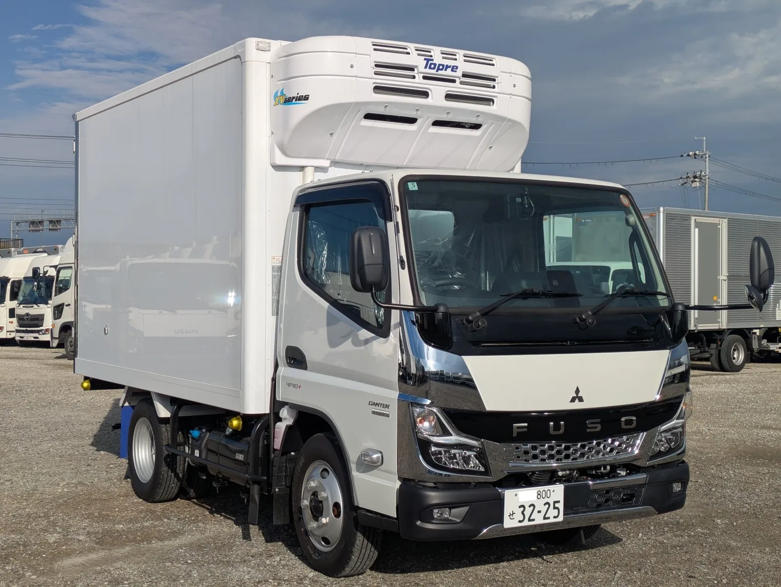 冷蔵冷凍車