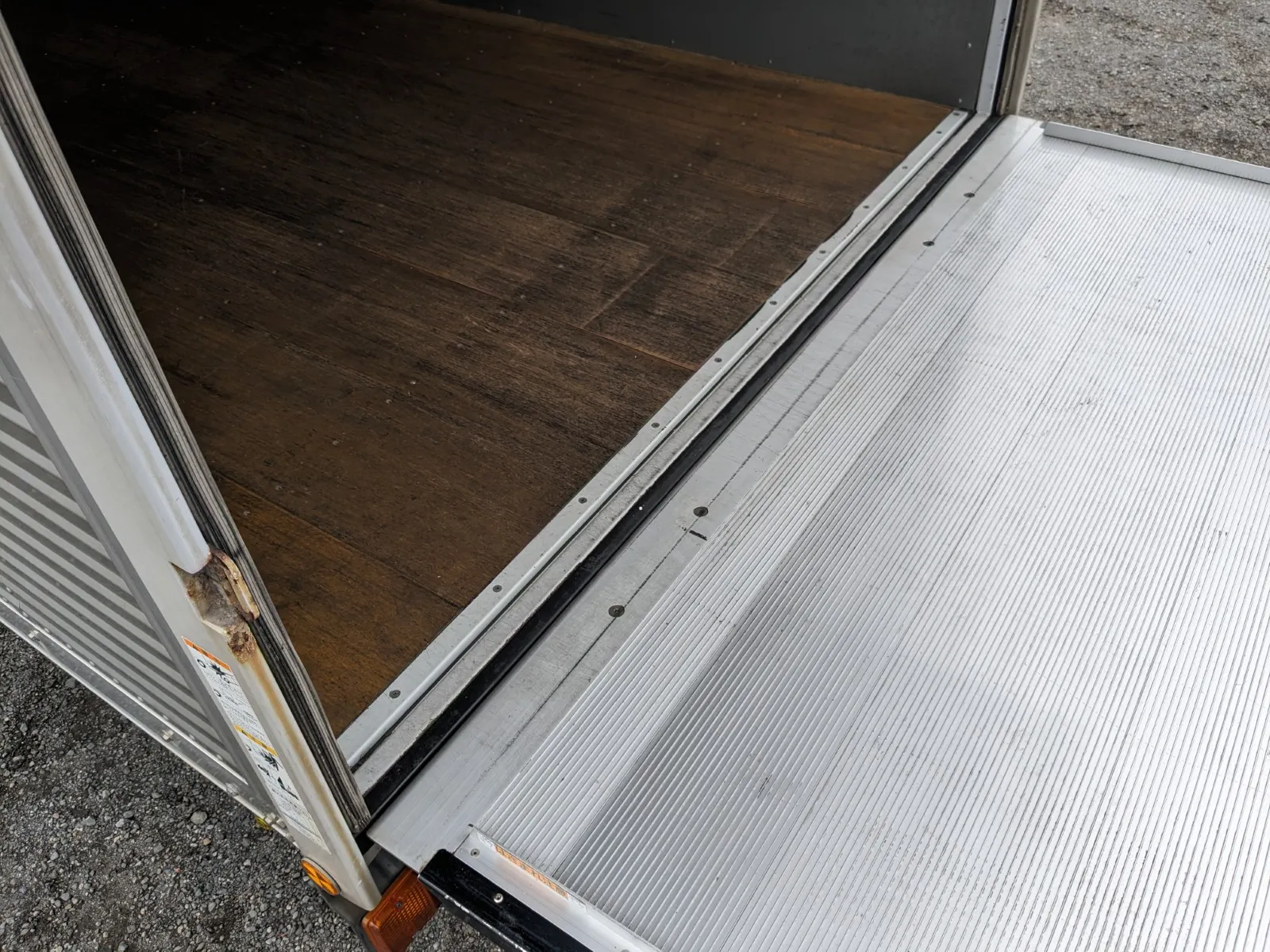vehicle_image_20260708112804tgBtrmEoCM.webp