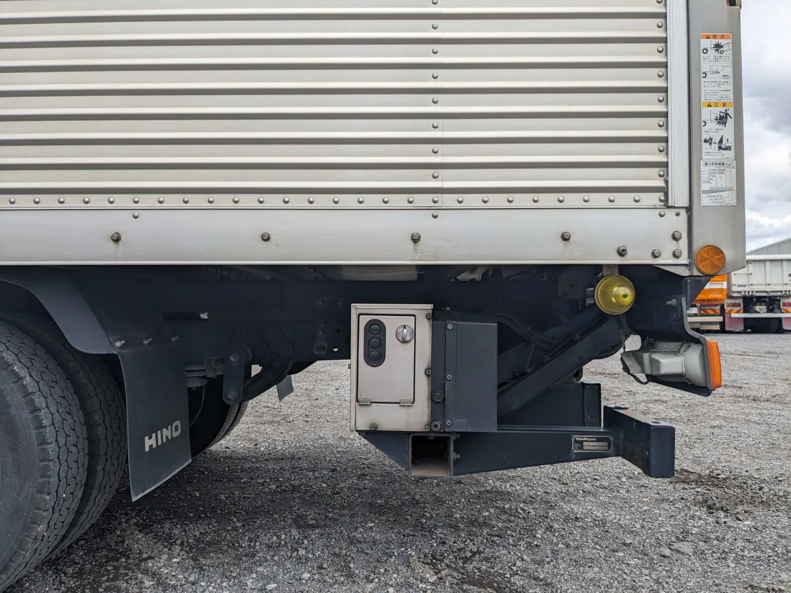 vehicle_image_202607081128076BAWkTbV0R.webp