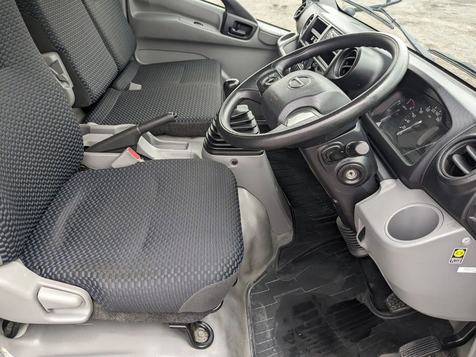 vehicle_image_20260708112811Wn5jJO7i6w.webp