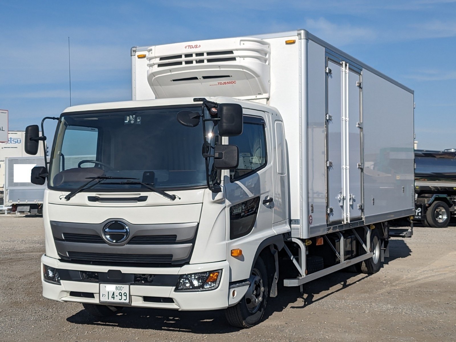 vehicle_image_20260207133008INnmHAXf28.jpg