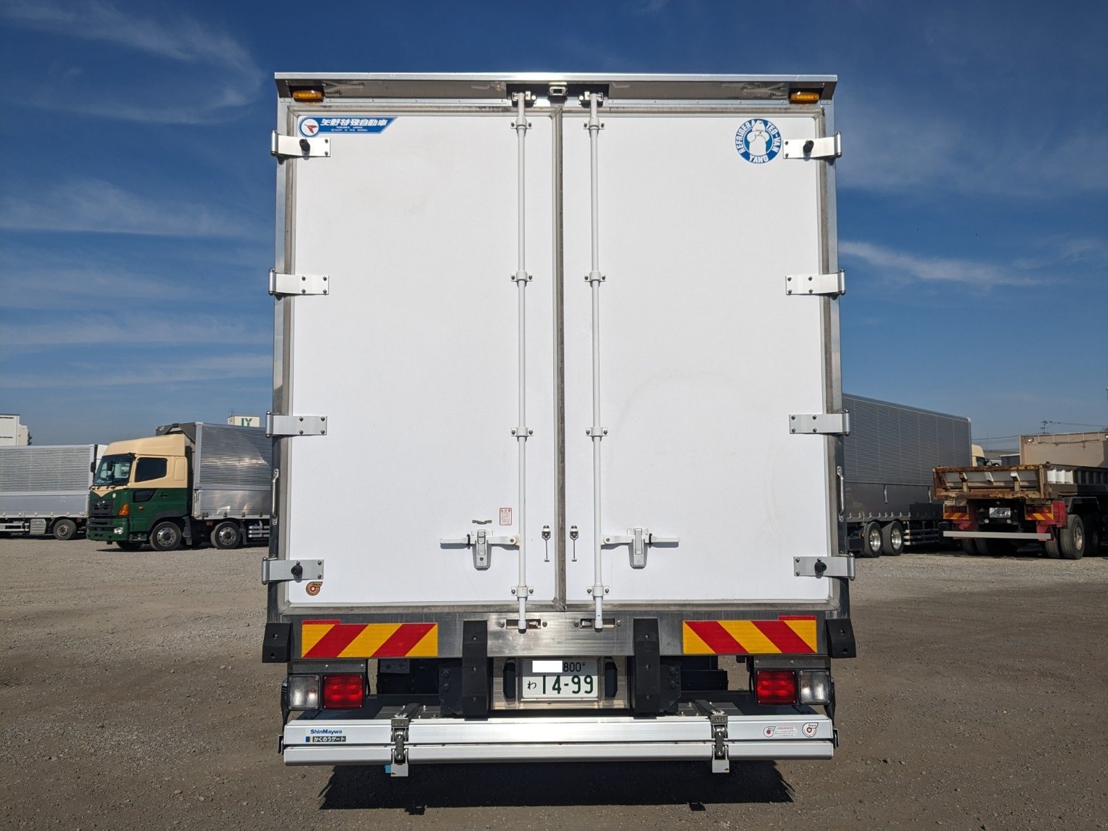 vehicle_image_20260207133008SdRhbbYuKV.jpg