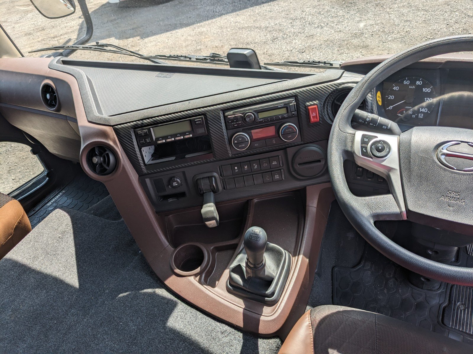 vehicle_image_20260410143100Sn6d3tGUtF.jpg