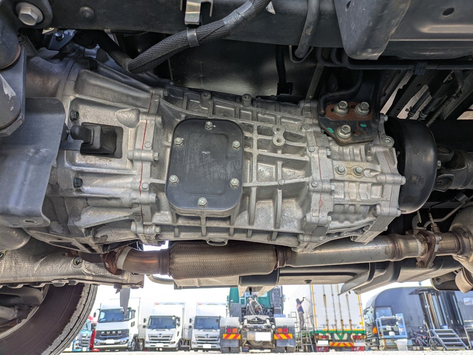 vehicle_image_20260513105556eL9I770old.jpg