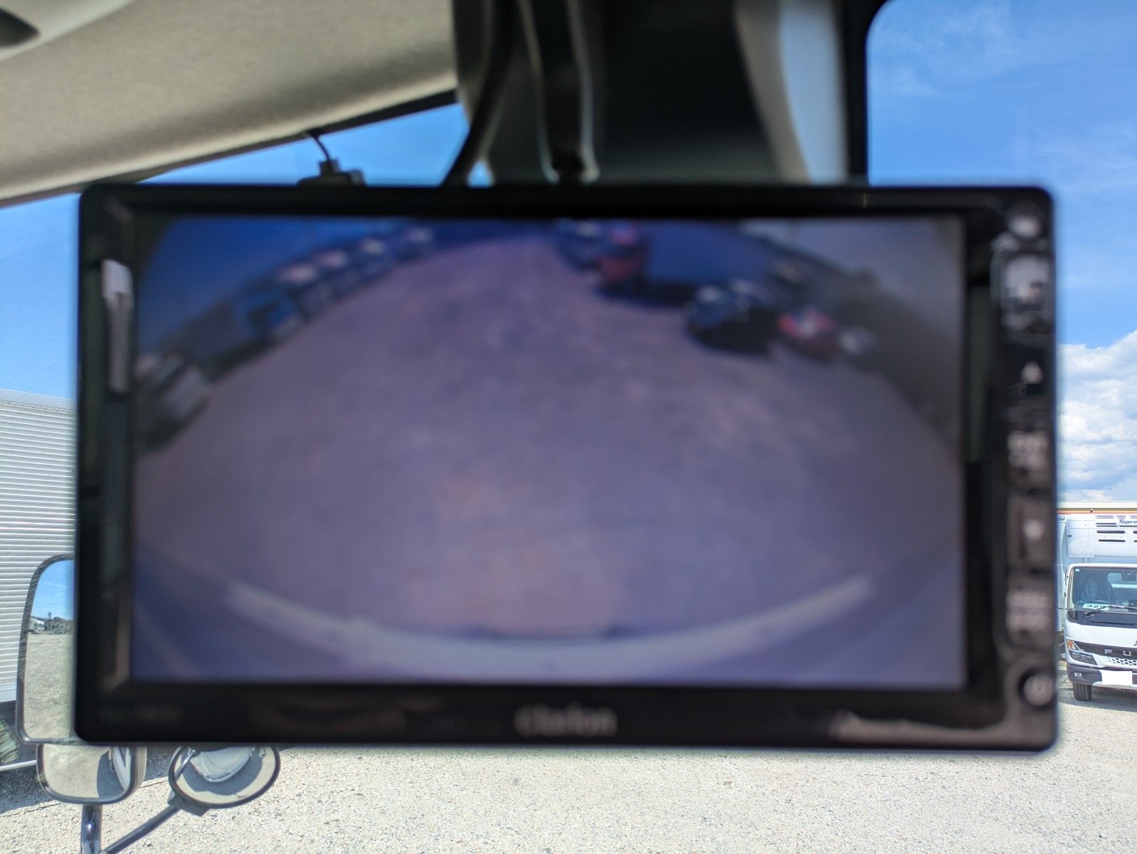 vehicle_image_20260513105556kCqg2kuQZq.jpg