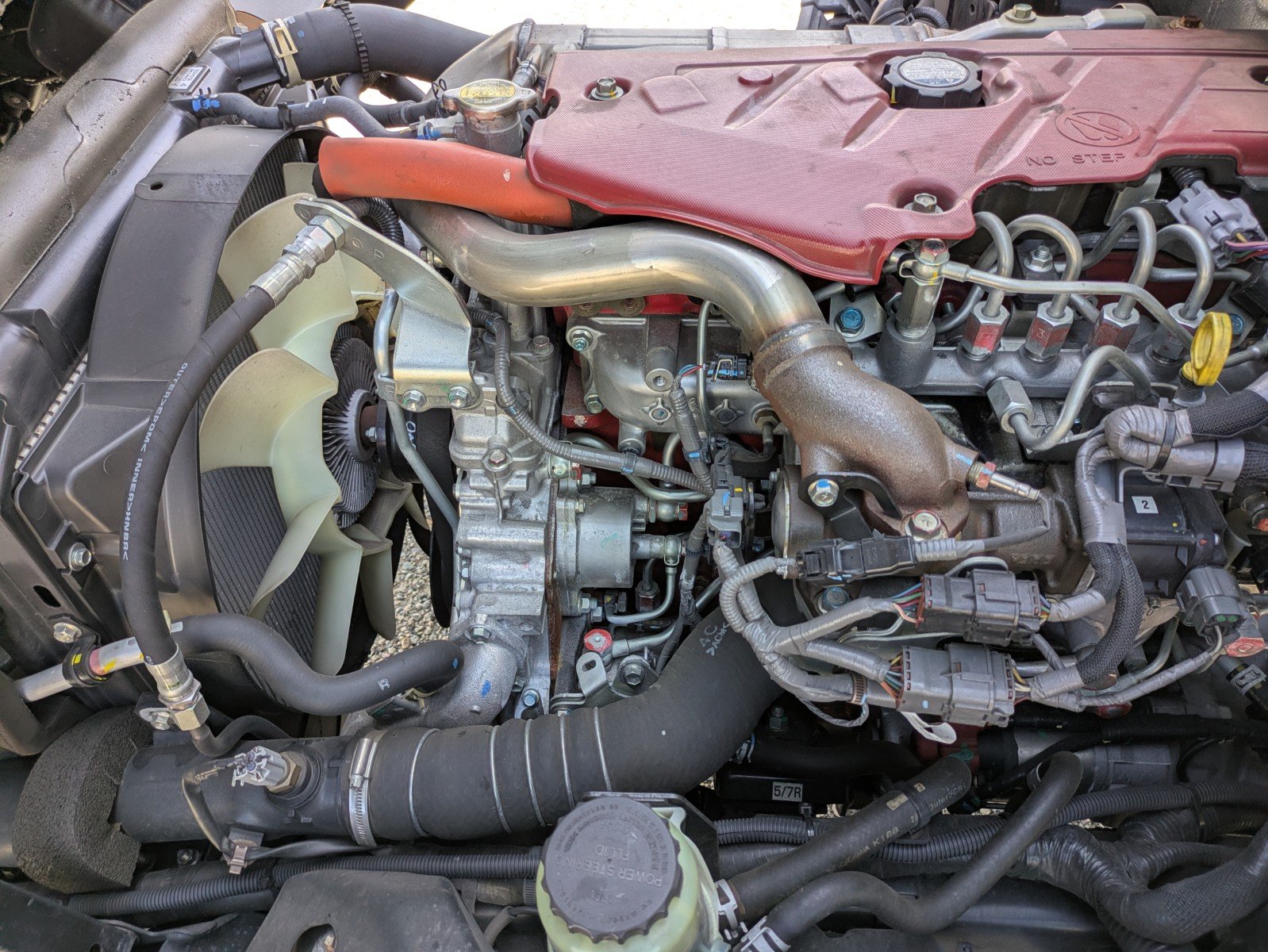 vehicle_image_20260513105556rwH3TIBT14.jpg