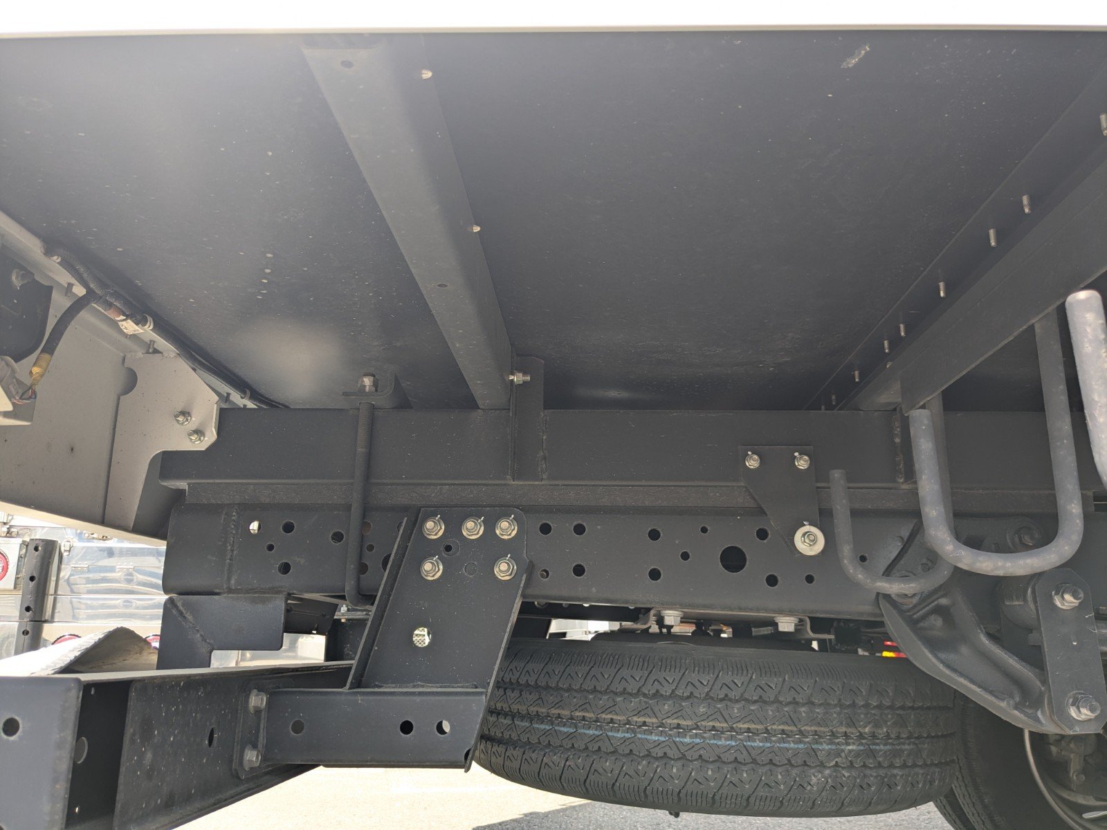 vehicle_image_20260522094226PWLvTMJonq.jpg