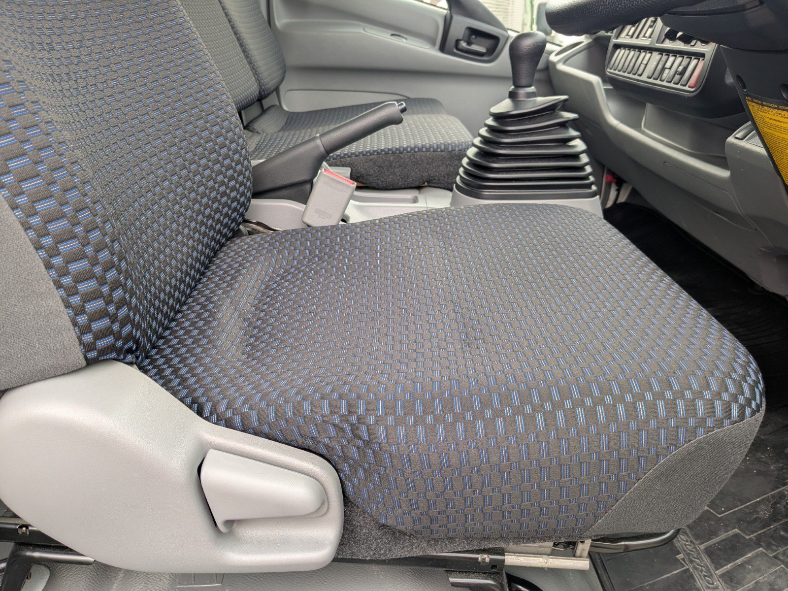vehicle_image_20260522094838DZkdMIHJPP.jpg