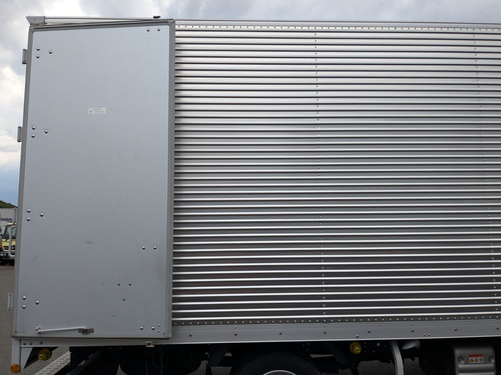 vehicle_image_20260522094838VDMIdecGgr.jpg
