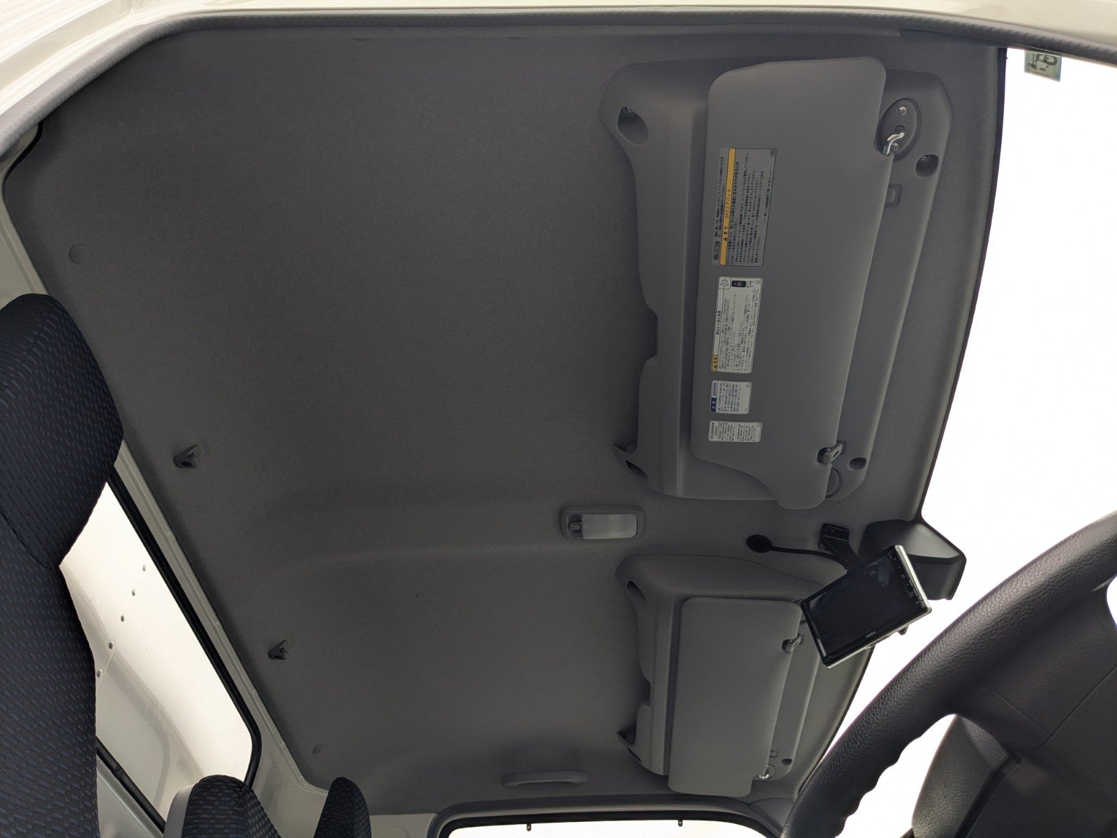 vehicle_image_20260522094838VSTjtJ3JL3.jpg