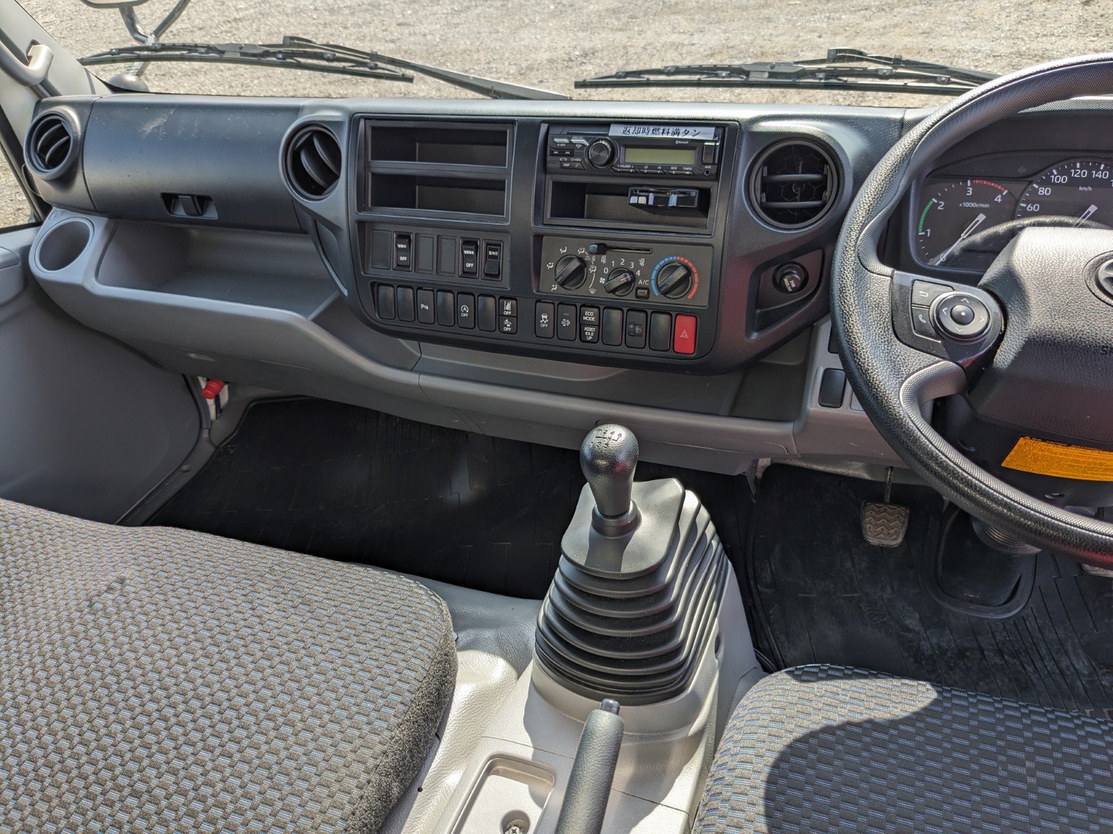 vehicle_image_20260522085817mL4bMLyU5L.jpg