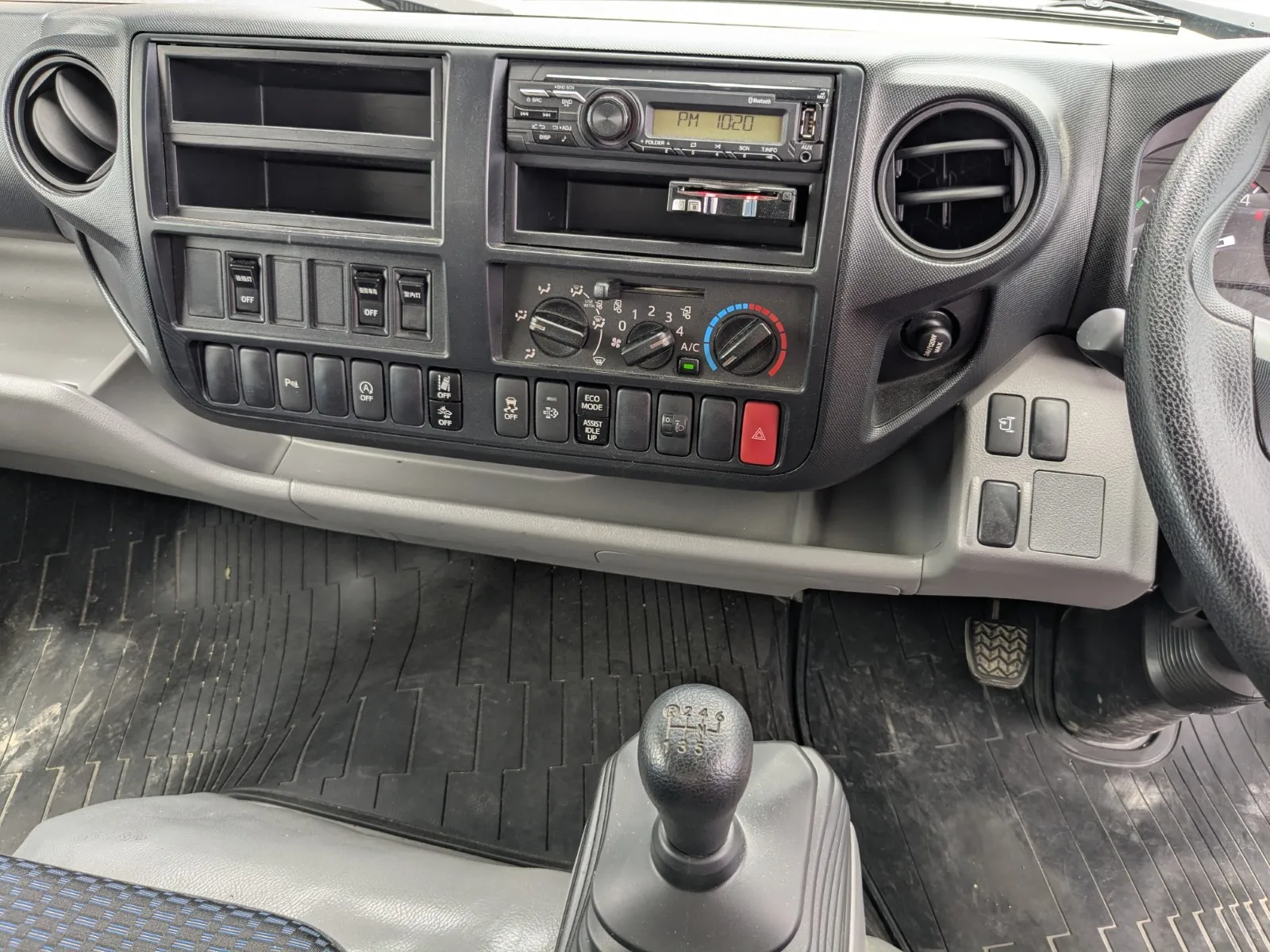 vehicle_image_20260619092358HxKWMJoxMG.webp