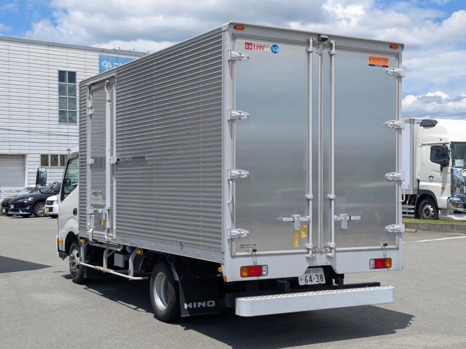 vehicle_image_20260619092358fiW0X8MSfa.webp
