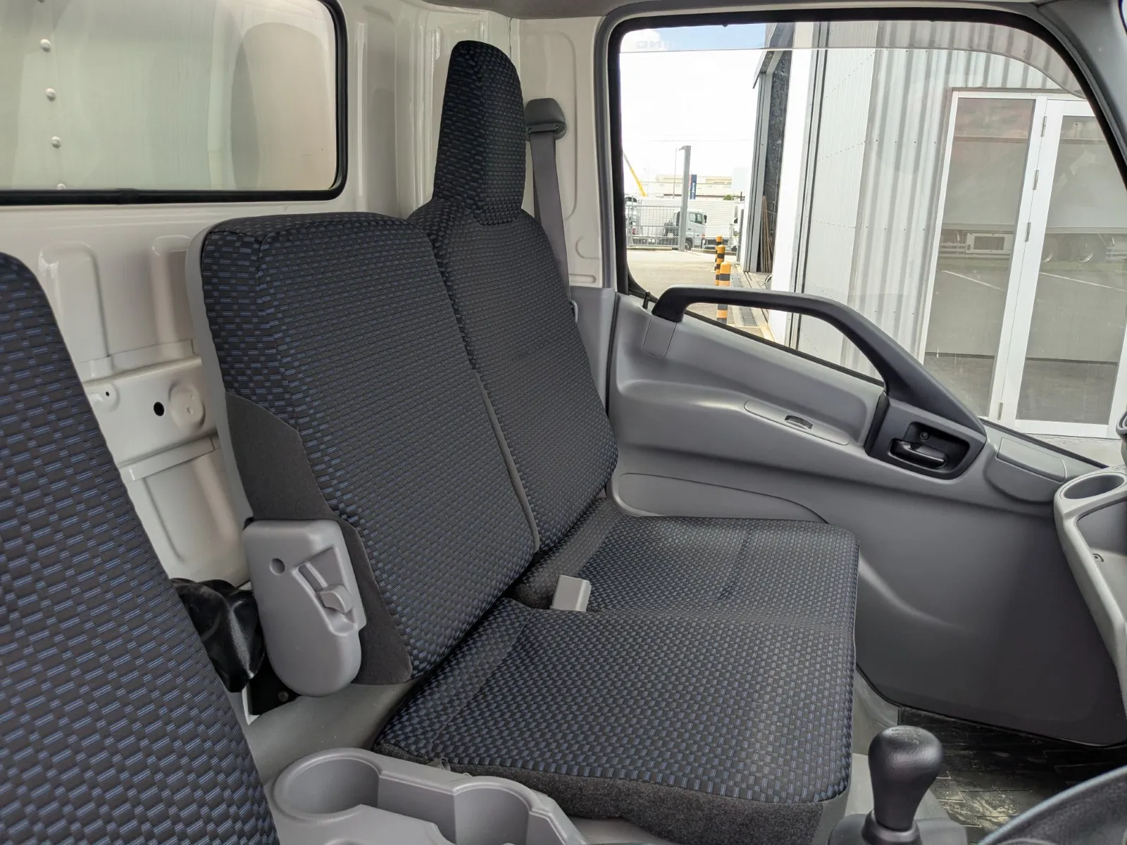 vehicle_image_20260619092358xhDYxc47vG.webp
