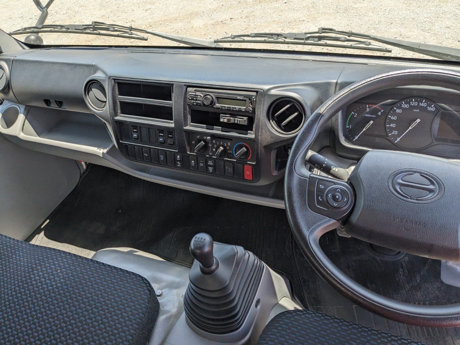 vehicle_image_20260606143550a0yXUwSH9Y.jpg