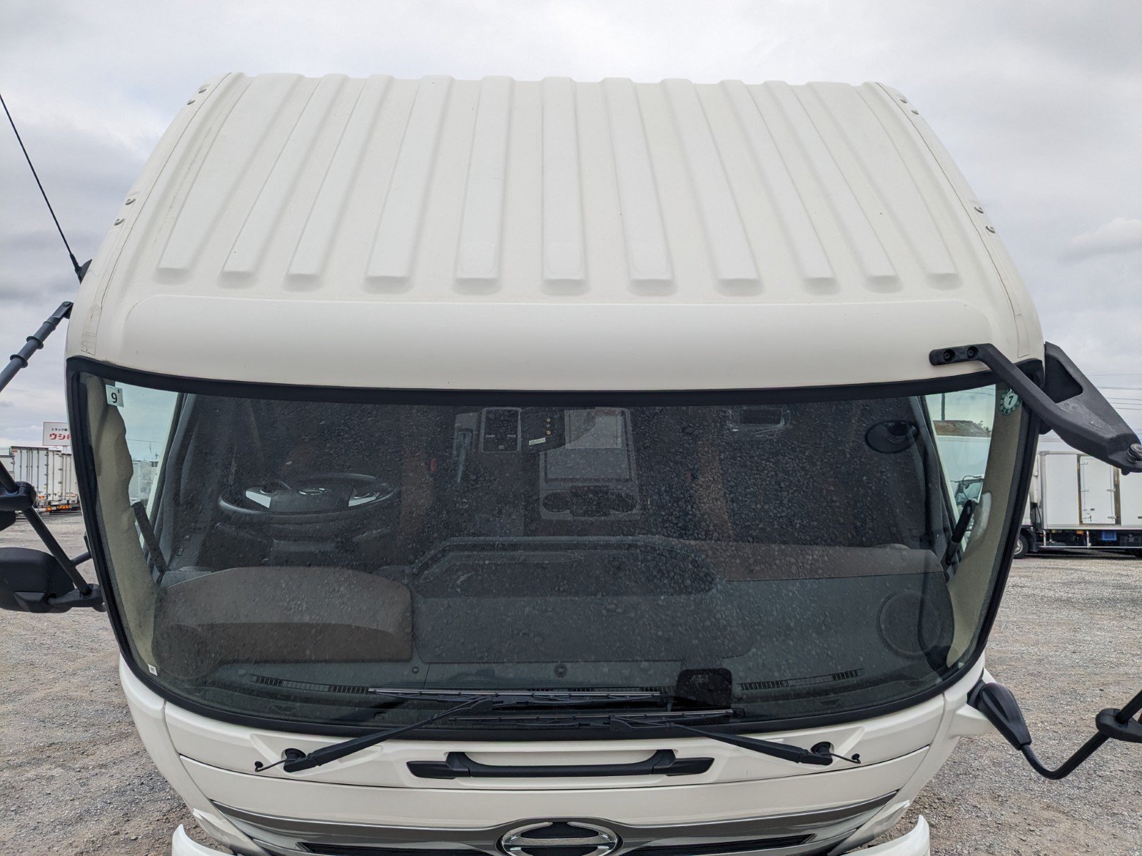vehicle_image_20260606142713TxDifedZkx.jpg