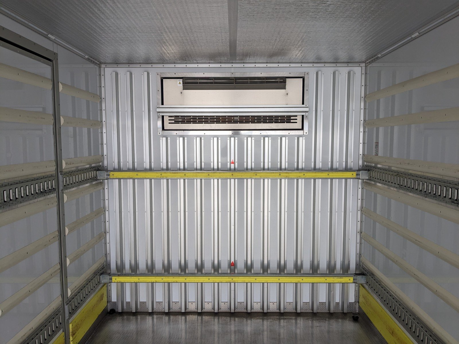 vehicle_image_20260606142713ZLgkyYyTfG.jpg