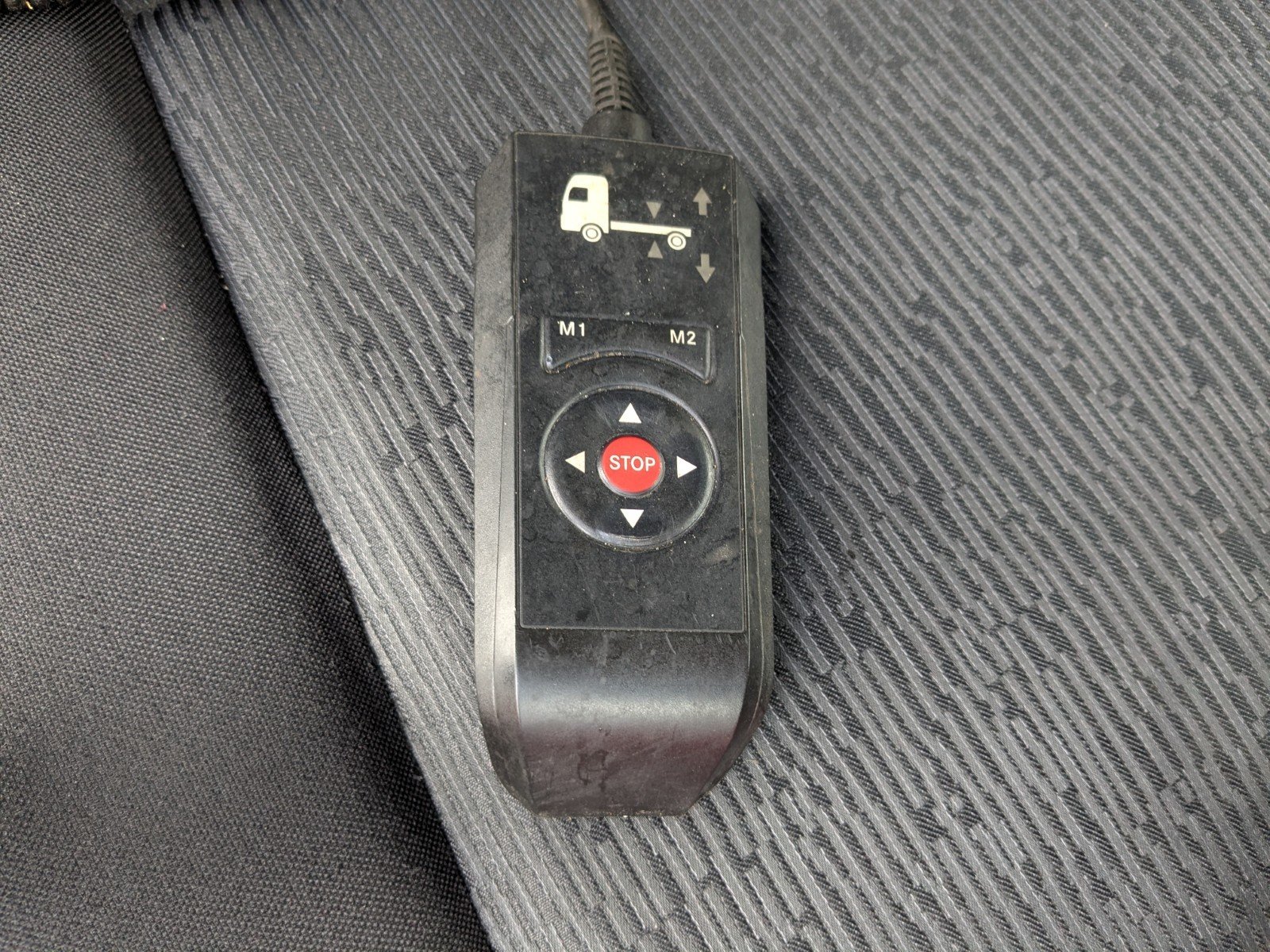 vehicle_image_20260403172217TjmOoNtSQJ.jpg