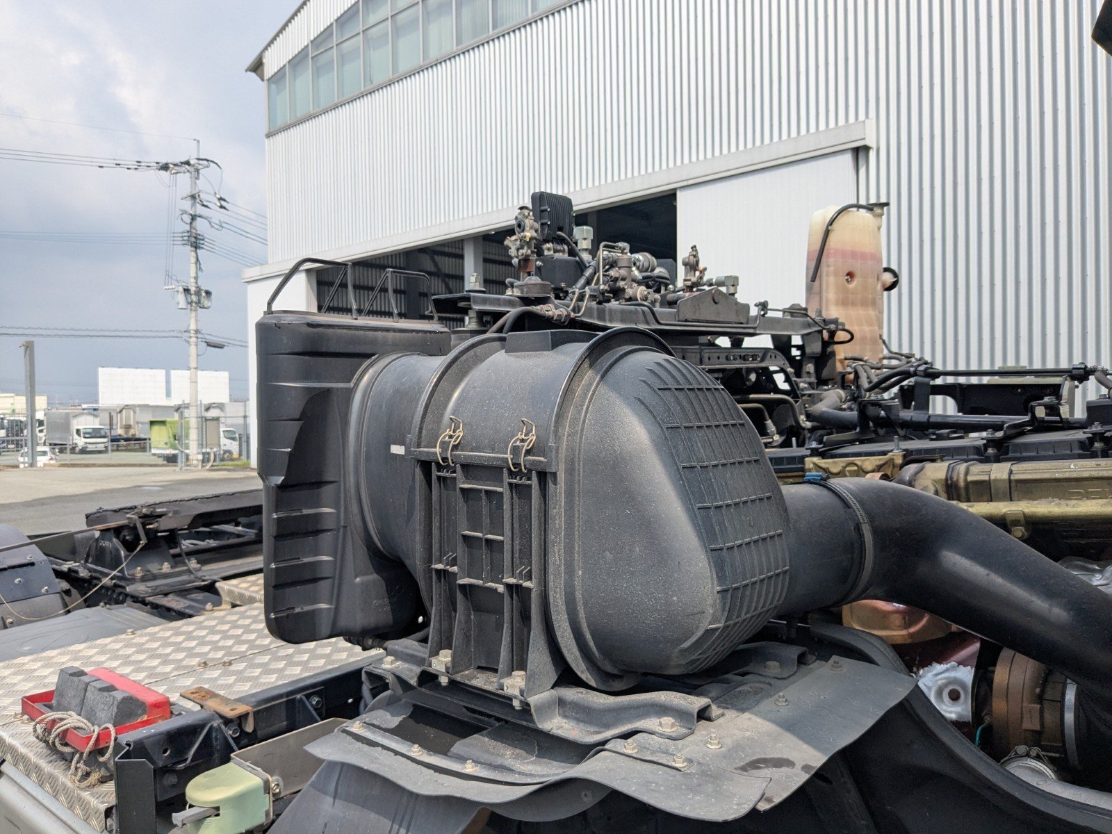 vehicle_image_20260403172217j6C9MuJQL7.jpg
