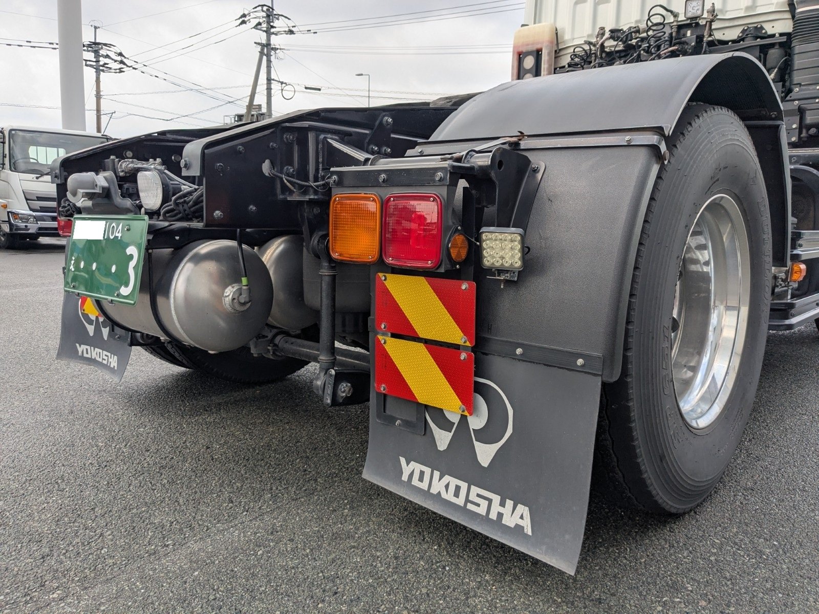 vehicle_image_20260403172217jyeu4WeCpZ.jpg