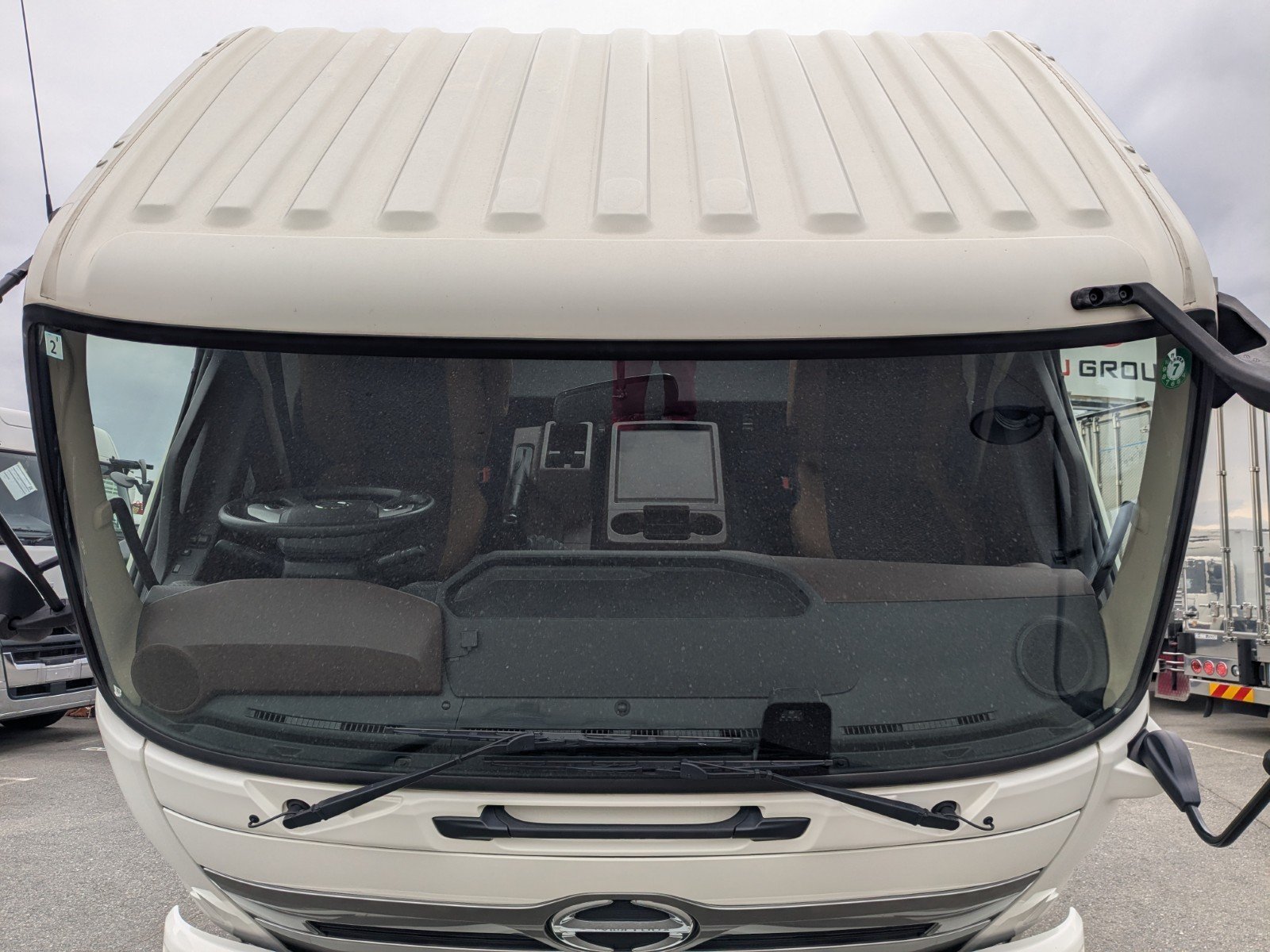 vehicle_image_20260212105709aRFUmsDnAJ.jpg