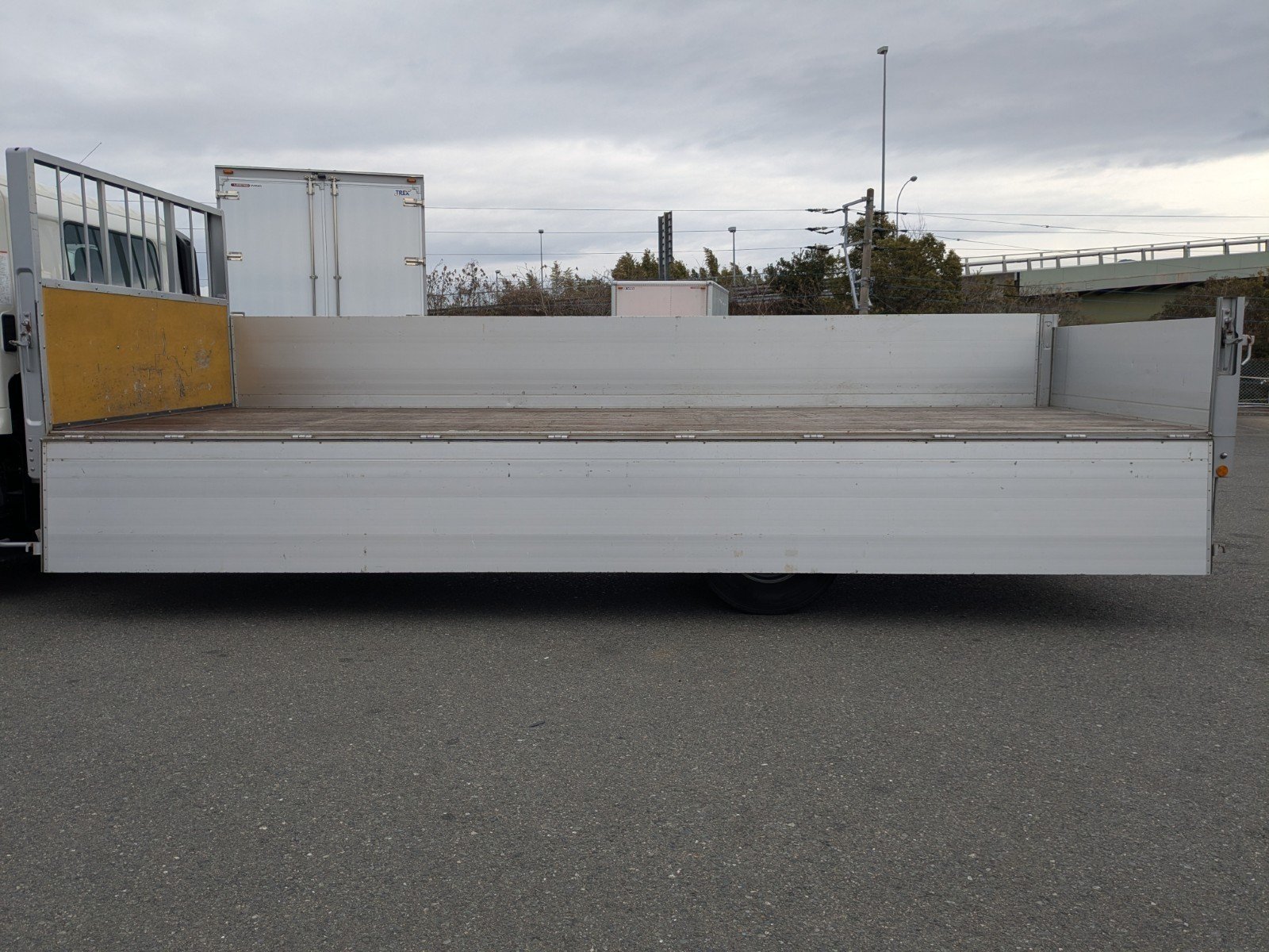 vehicle_image_20260212105709uA7zrDMufl.jpg