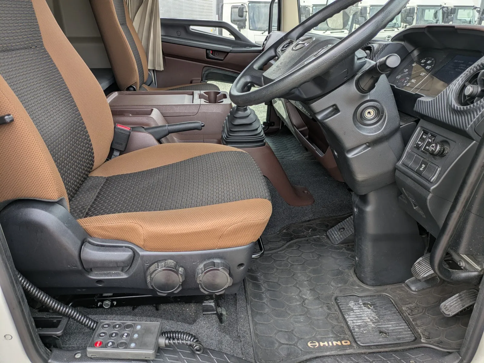 vehicle_image_20260810161031tTr5GeZvIb.webp