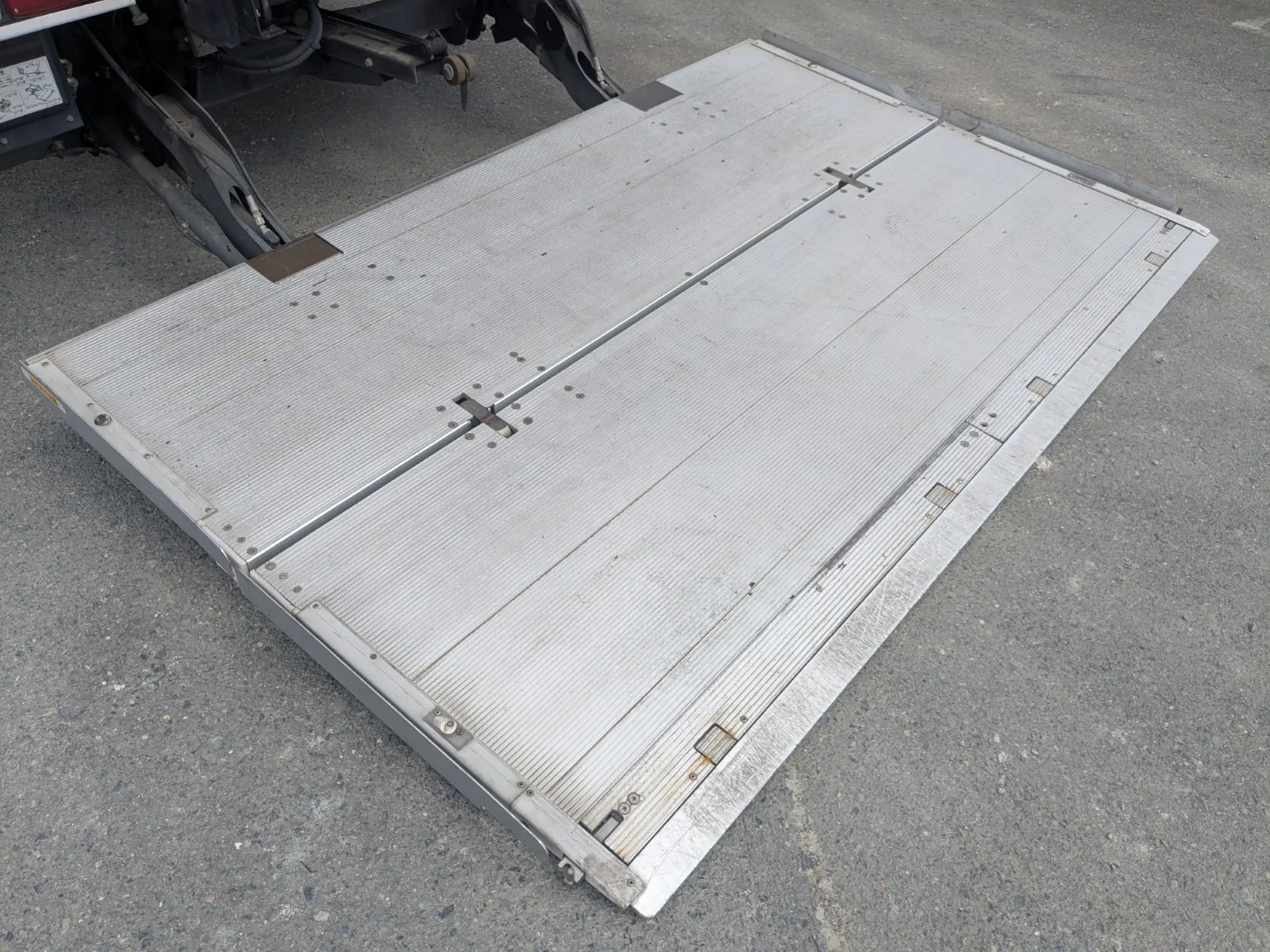 vehicle_image_20260715100002lAA617TuiT.webp