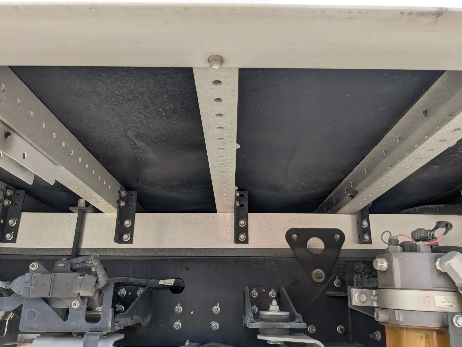 vehicle_image_20260715100010AkbBxwN8JS.webp