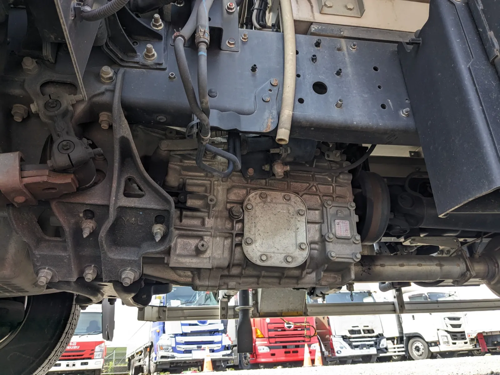 vehicle_image_20260619084940H5TsIE1EPD.webp