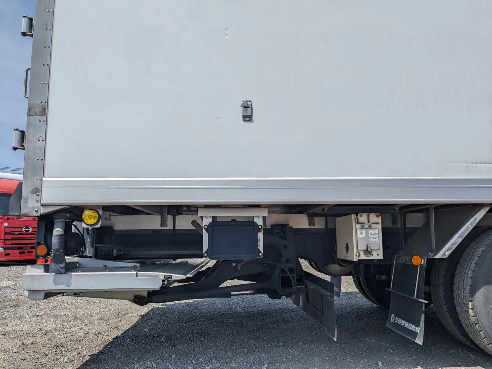 vehicle_image_20260619084940N2T0qGmrC6.webp