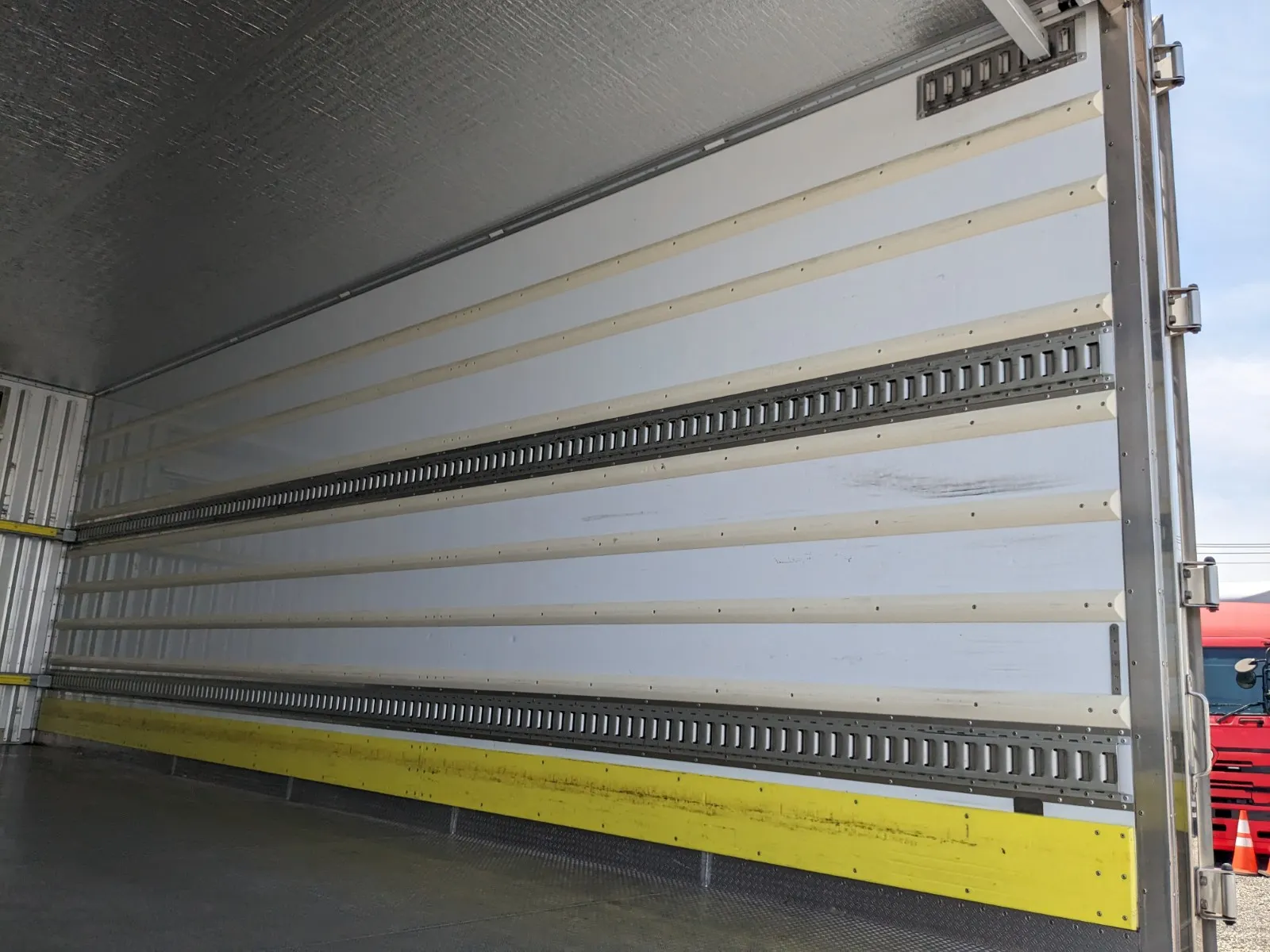 vehicle_image_20260619084940TaoTEodsg5.webp