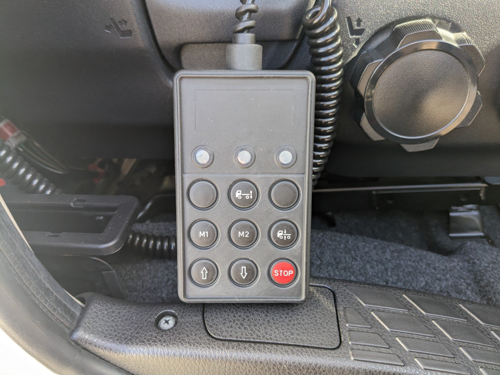 vehicle_image_20260302103538FEEZ28xI2e.jpg