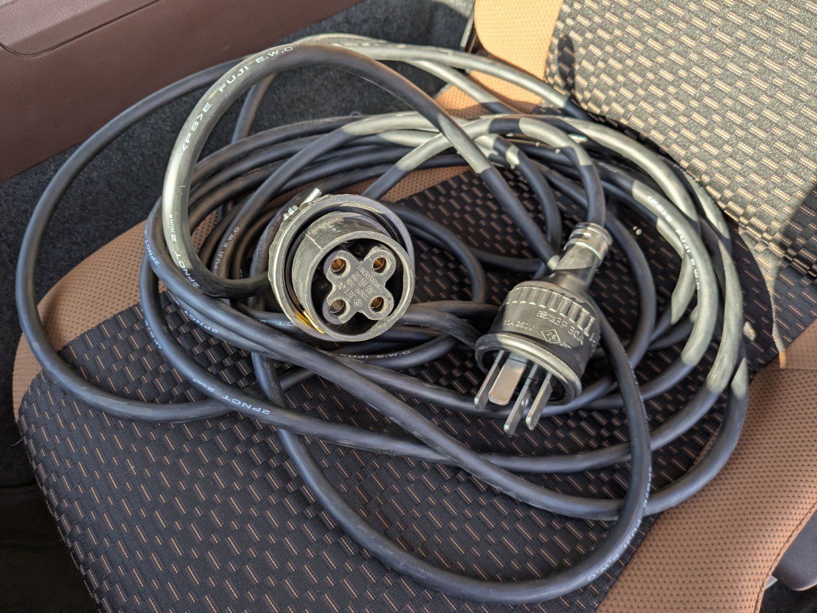vehicle_image_20260126100946f0eVpWBix0.jpg