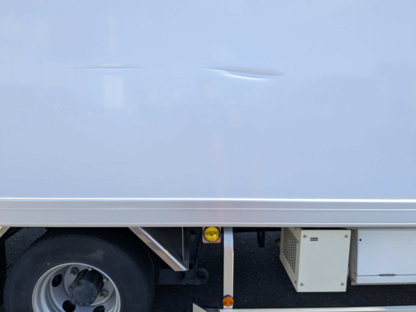 vehicle_image_20260126100946y6BZBho0rf.jpg