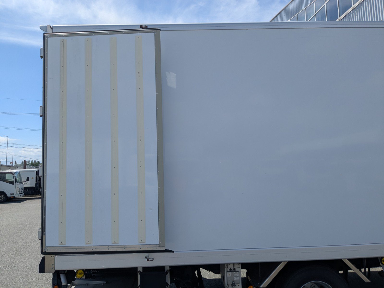 vehicle_image_202604221411055PBcblyjbH.jpg