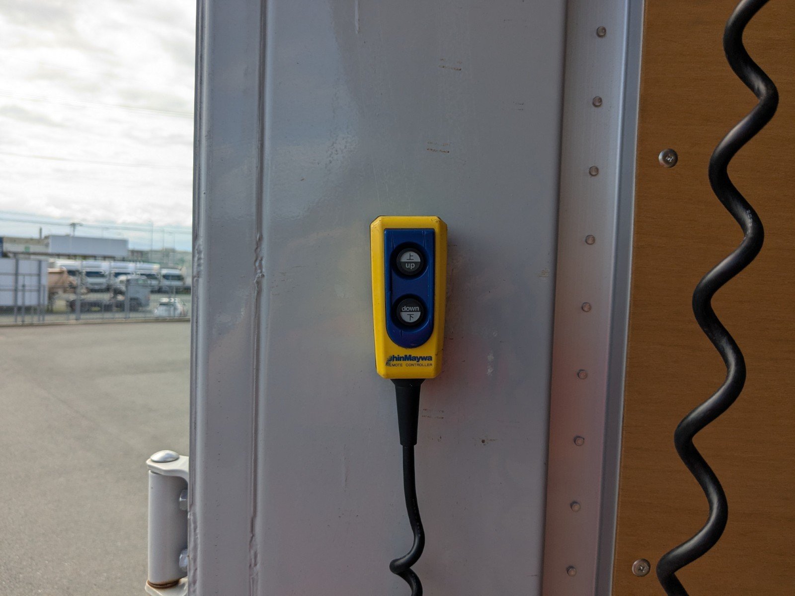 vehicle_image_20260422141707Ygmxdhdg9X.jpg